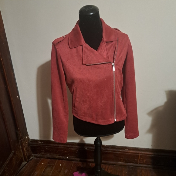 A31 Laura Conrad Moto Jacket Sizw Small Collar Stretch Pockets Shoulder Buckle - Picture 1 of 7